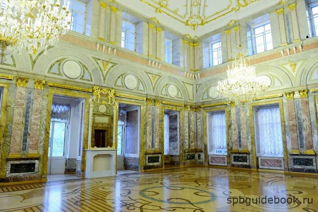 Фото Мраморного зала в Мраморном дворце. Санкт-Петербург.